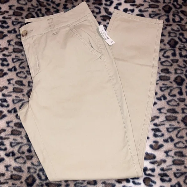 AEROPOSTALE Khaki Pants Women’s Size 4 Short Low Rise Skinny Pants Khaki Chinos - Image 10