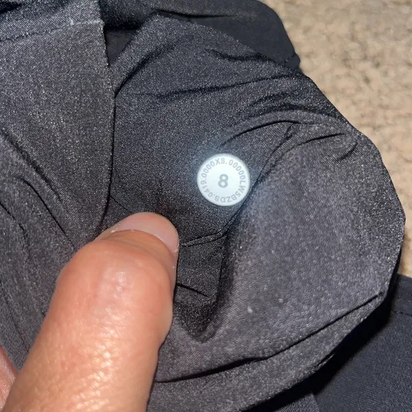 Lululemon On The Fly‎ Jogger Black 8 - Image 11