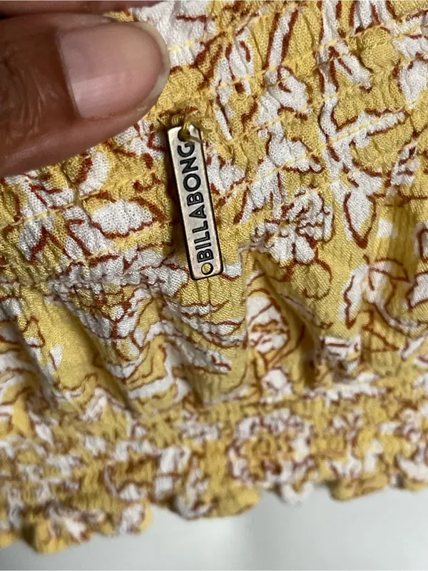 BILLABONG | Yellow Floral Smocked Crop Top Sz M - Image 7