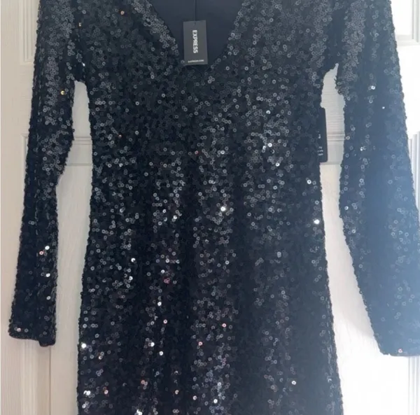 Express Sequin Cocktail Mini Dress NWT Size Small Black Id 90105 women's - Image 3
