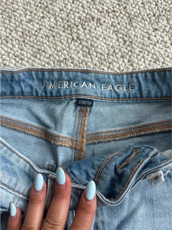 American Eagle Outfitters Shorts - Image 3