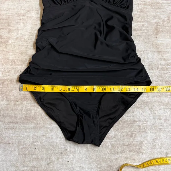 Charmo Women’s Medium UPF 50 Black One Piece Swimsuit Scallop Triangle Cut out - Image 4