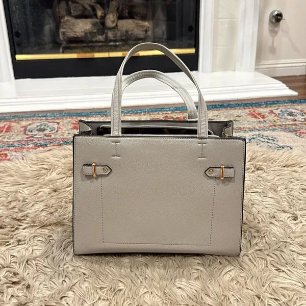 NWT gray purse Gray - Image 5