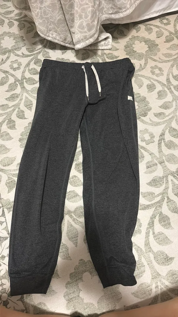 Vuori Joggers - Image 5