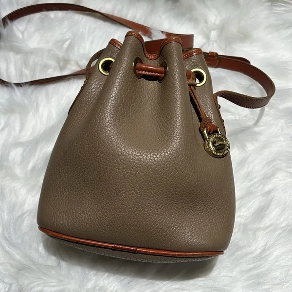 Dooney & Bourke Pebble Grain Drawstring Bucket Bag‎ Crossbody Fisherman Core B89 - Image 6