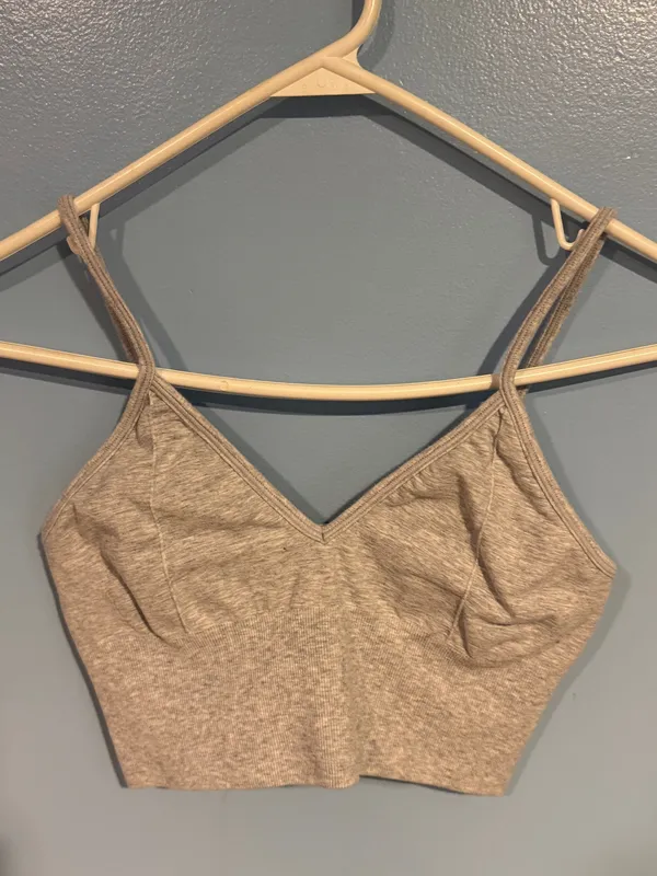 Alo Yoga Sports Bra - Image 3