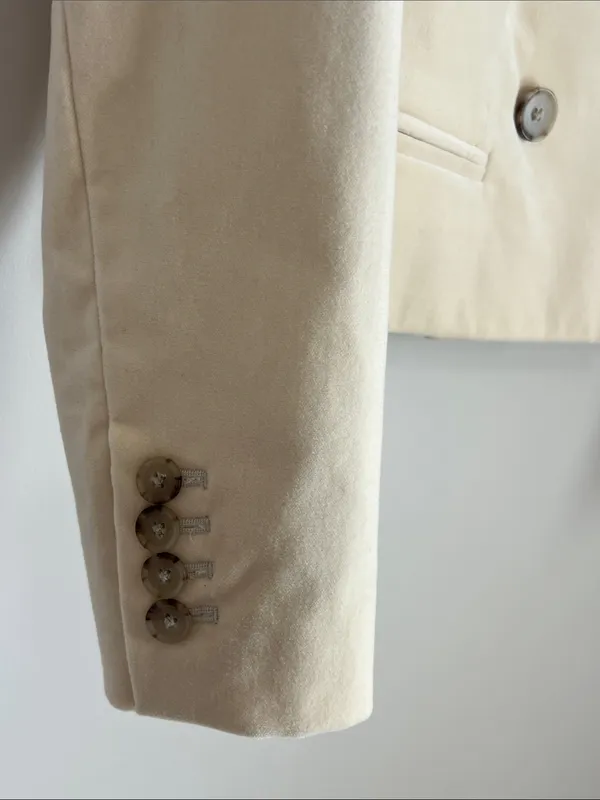 J.Crew cropped Double-Breasted Blazer in Stretch Velvet Size‎ 0 - 2 - Image 4