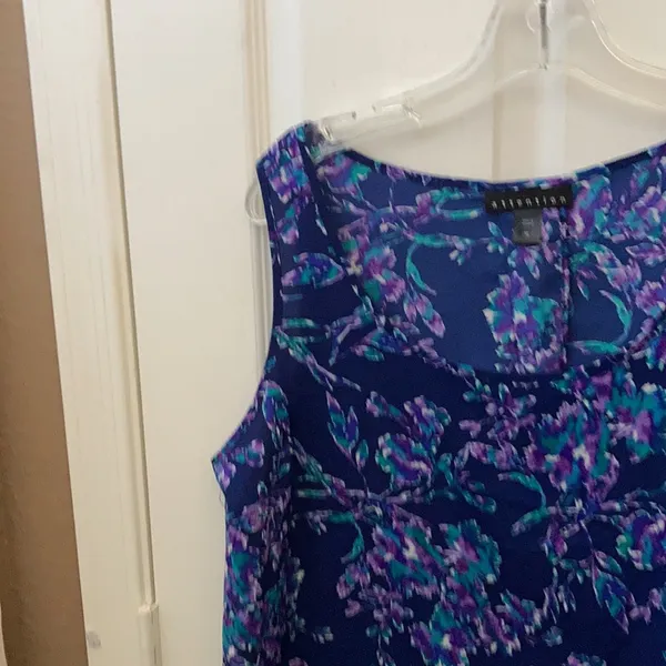 FINAL MARKDOWN Ladies attention top xl - Image 2