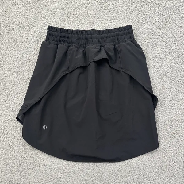 Lululemon Hotty Hot Skirt Skort Black Athletic Athleisure Women's 4 Tall - Image 2