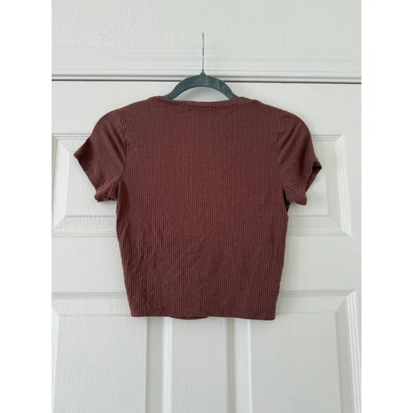 Brown V Neck T-shirt medium - Image 2