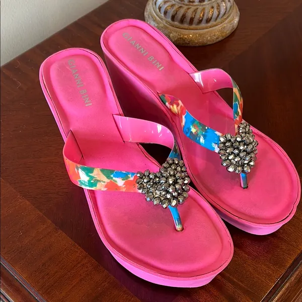 Gianni Bini Pink Jeweled Sandals - Image 3
