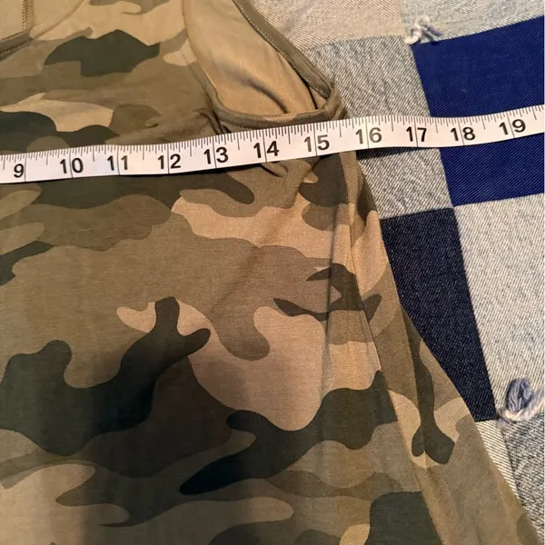 Old Navy Green Camo Sleeveless Dress - Image 9