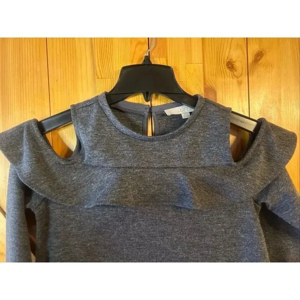 Loft Cold Shoulder Long Sleeve Charcoal Sweater Dress Ruffle Accents Size XS (57 - Image 2