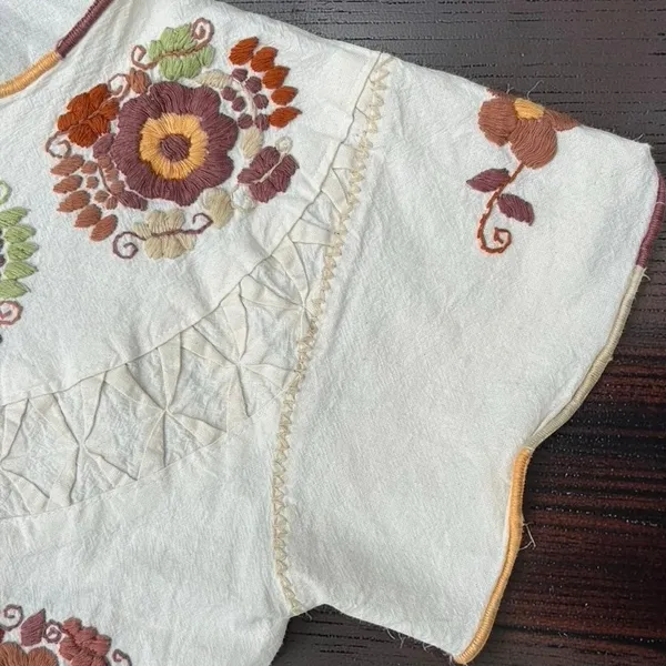 Vintage Handmade Mexican Embroidered Peasant Blouse Cottagecore boho Huipil L XL - Image 2