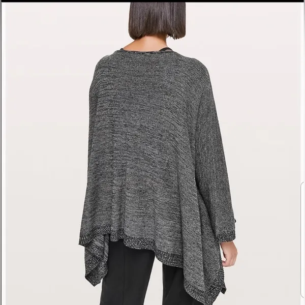 Lululemon Divinity‎ Scarf Black / Heathered Core Medium Grey - Image 2