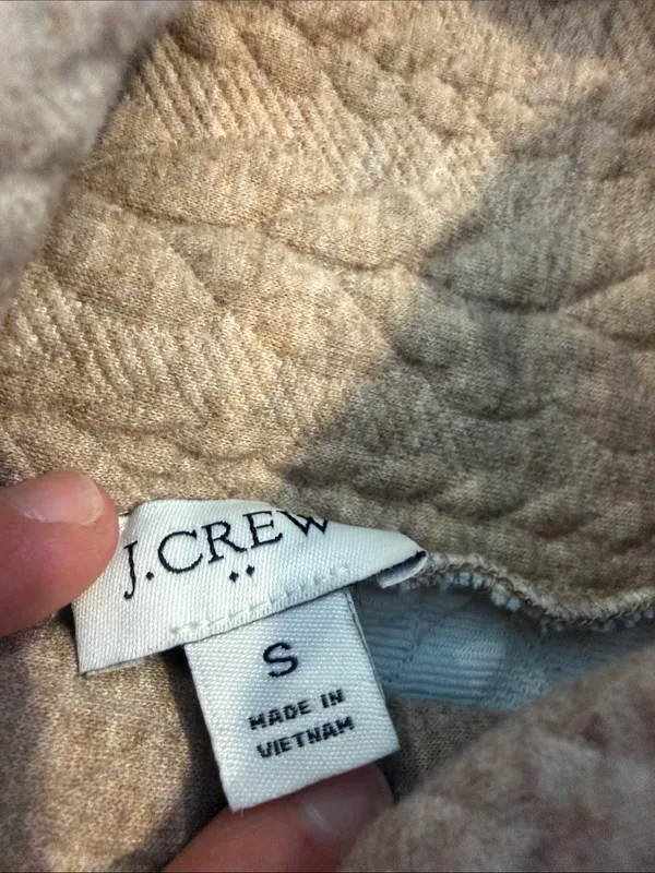 J. Crew Beige Quilted Turtleneck Sweater Size Small - C68-061 - Image 3