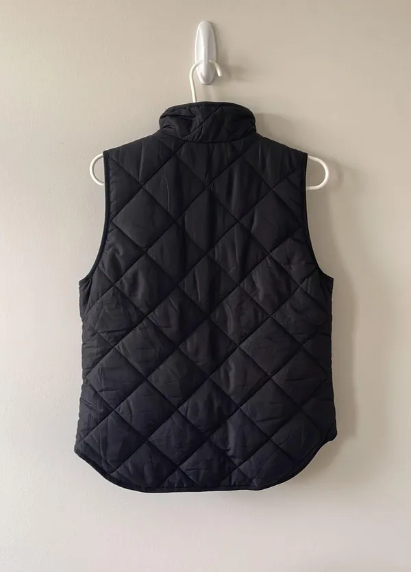 Black J Crew Quilted Vest - Image 6