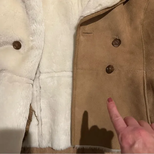 Vintage LOFT Faux Shearling Jacket Small Tan Suede Fur Lined 90s Y2K winter coat - Image 4