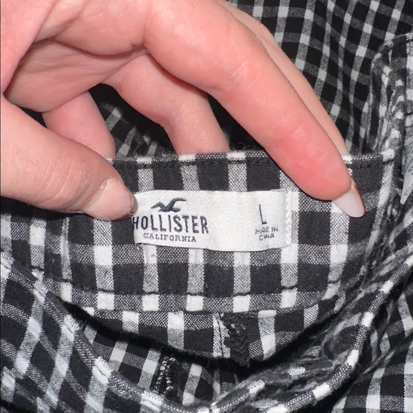 Hollister Plaid Stretchy Straight Leg Pants - Image 5