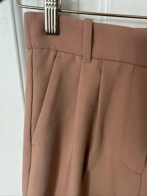Abercrombie and Fitch high-rise wide leg dress pants tan/brown size 4/27 - Image 3