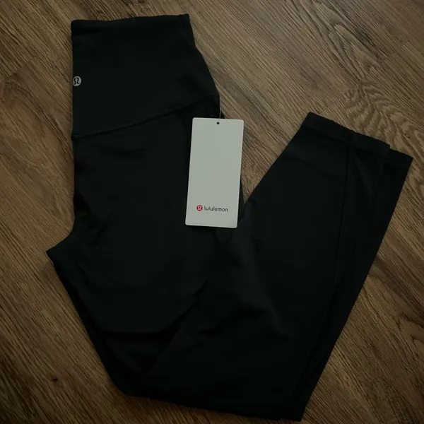 Lululemon Align HR Pant 25 “ Pockets size 8-ColourGraphite Grey - Image 2