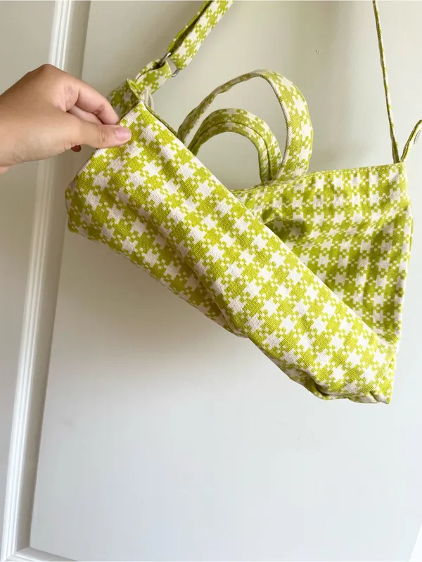 BAGGU Horizontal Zip Duck Bag Chartreuse Pixel Gingham - Image 4