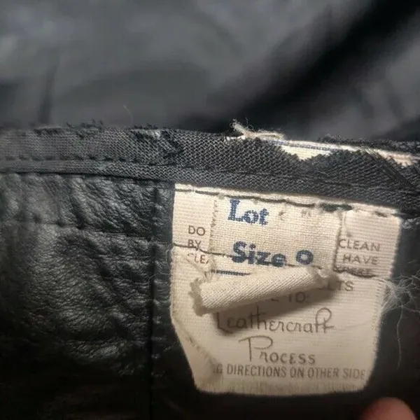 Vintage Black leather jacket sz 6/8 - Image 7