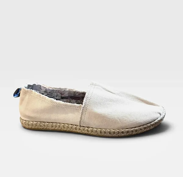 Vionic Beach Women's Laguna Espadrille Slip-On Loafers - Image 3