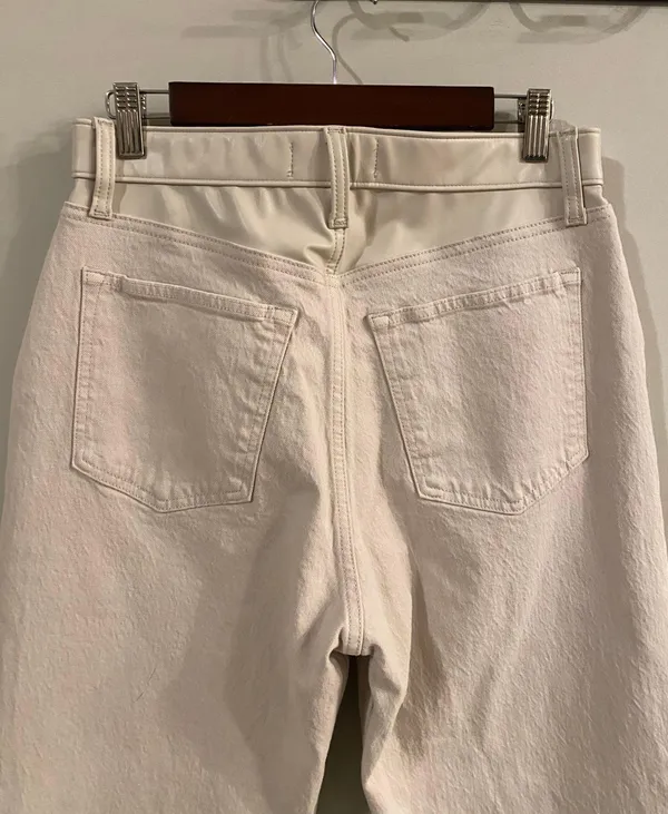 Abercrombie The 90’s Relaxed Jean High Rise Curve Love - Image 4