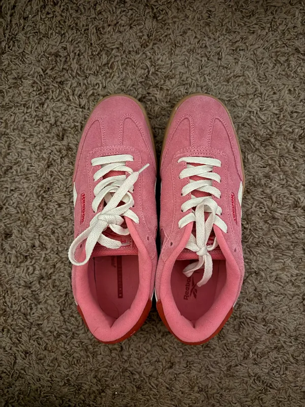 Reebok Sneakers - Image 4