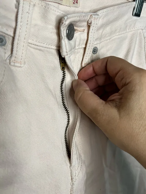 Levis Quality Premium High Loose Tapered Light Pink‎ Denim Jeans - Image 6