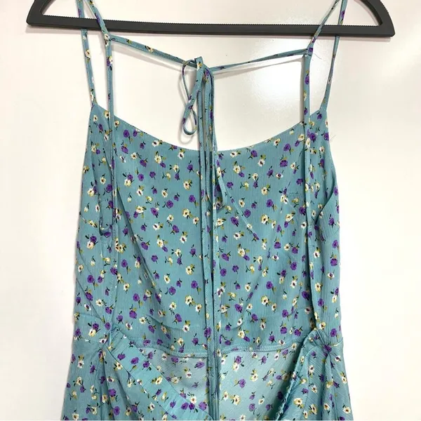 Showpo. Two Different Ways Dress in Blue Floral Sleeveless Backless 10 - Image 6