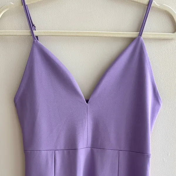 Amazon Lilac Purple Spandex Fitted Sweetheart Neckline Cocktail Dress with Slits, Medium - Image 2