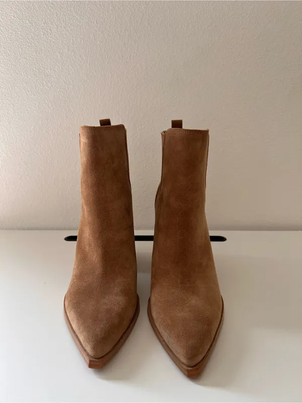 Marc Fisher LTD Oshay Pointed Toe Bootie Size 9 - Image 3