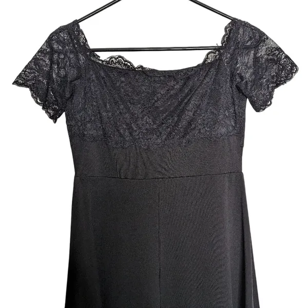 Black Lace Up Dress Off-Shoulder Grommet M Dark Romantic Whimsigoth Witchy‎ Sexy - Image 8