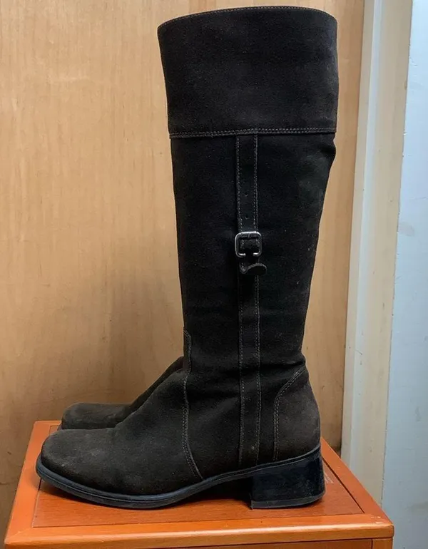 La Canadienne Boots,8M Brown Size 8 - Image 4