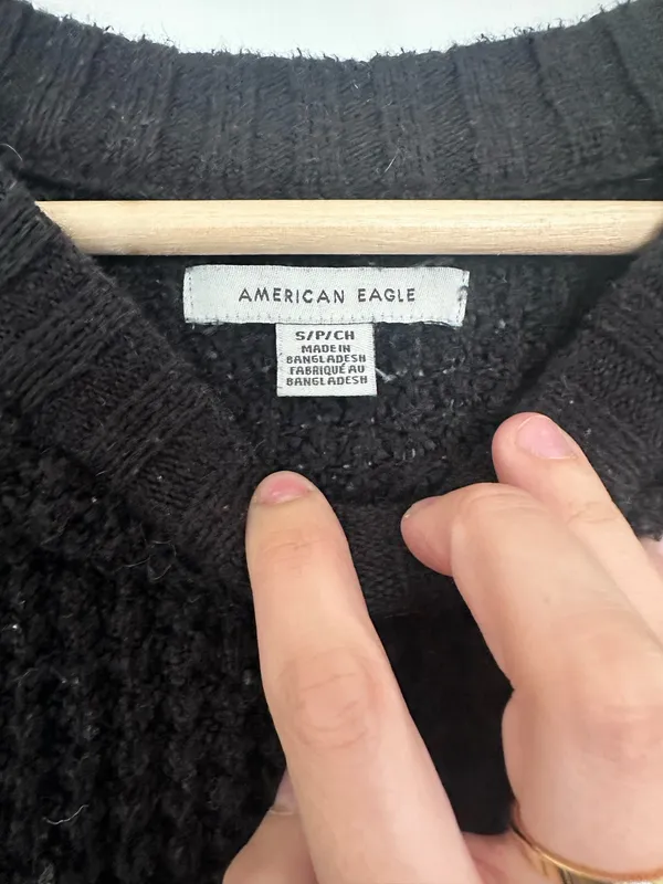 American Eagle Sweater - Image 3