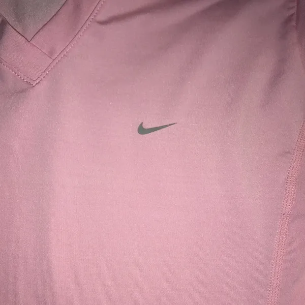 🎉4 for $20 Nike Long Sleeve Workout Top, XS - Image 2