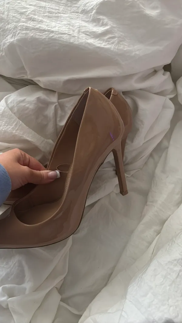 EXPRESS Heels - Image 2