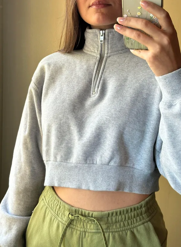 Aritzia Tna Pullover - Image 3