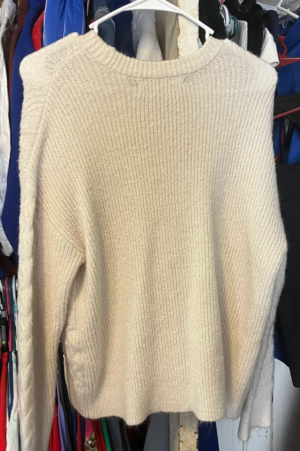 Kendall & Kylie Sweater Top - Image 2