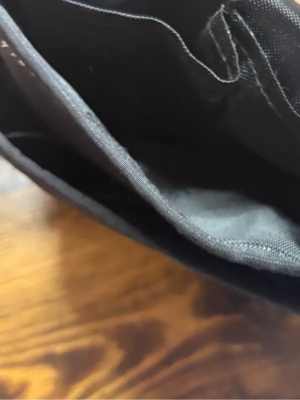 Travelon black sling  bag - Image 7