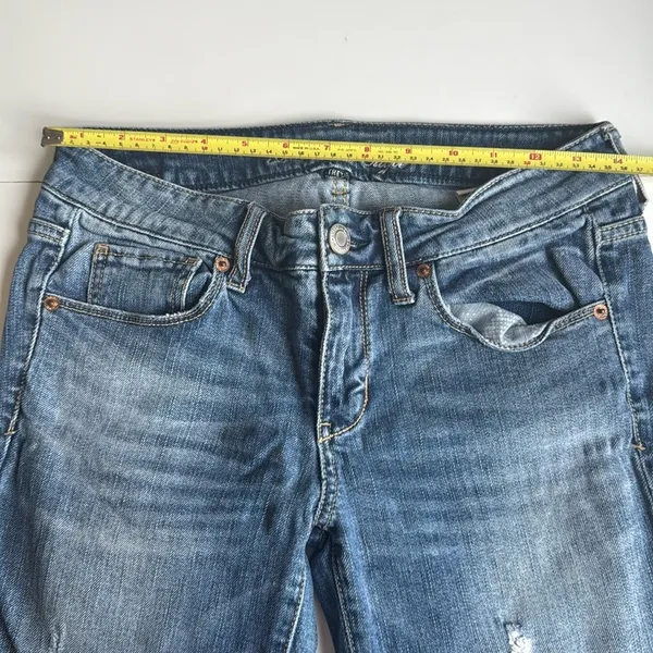 American Eagle Classic Blue Skinny Jeans with Stretch Fit - Image 13