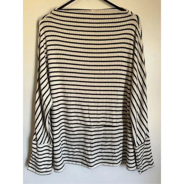 Maurices Womens Sylvan Striped Long Sleeve Tunic Top sz L Soft Strechy Casual - Image 2