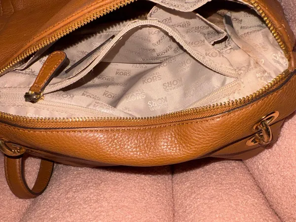 Michael Kors Crossbody - Image 16