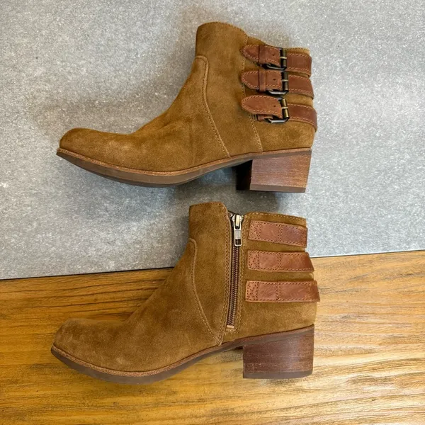 UGG Volta Ankle Brown Suede Booties Size 7 - Image 7