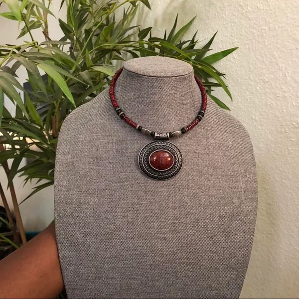 Vintage Whimsygoth Vampy Black Red Spice Necklace Southwestern Beaded Faux Red Jasper Pendant Choker Chunky Stone Boho Adjustable #gothic #whimsical #classy #alternative #emo Measurement in pics - Image 2