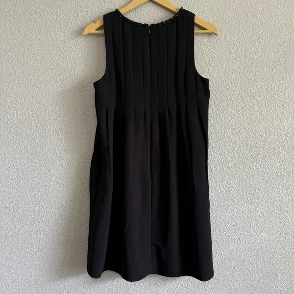 ABS Embellished Neckline Mini Dress Size 6 EUC Pockets‎ Pleated - Image 4