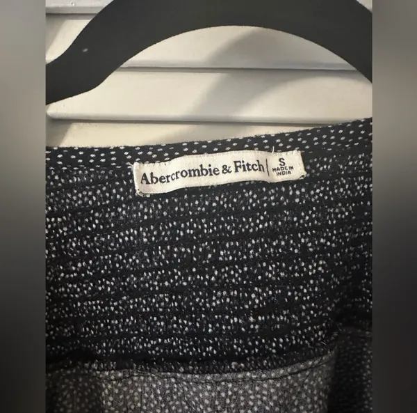 Abercrombie and Fitch Black Polka Dot Blouse - Image 3