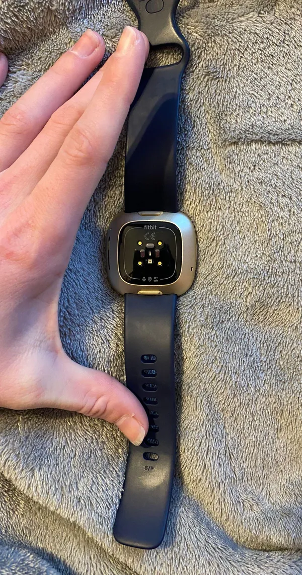 Versa 3 - Image 3